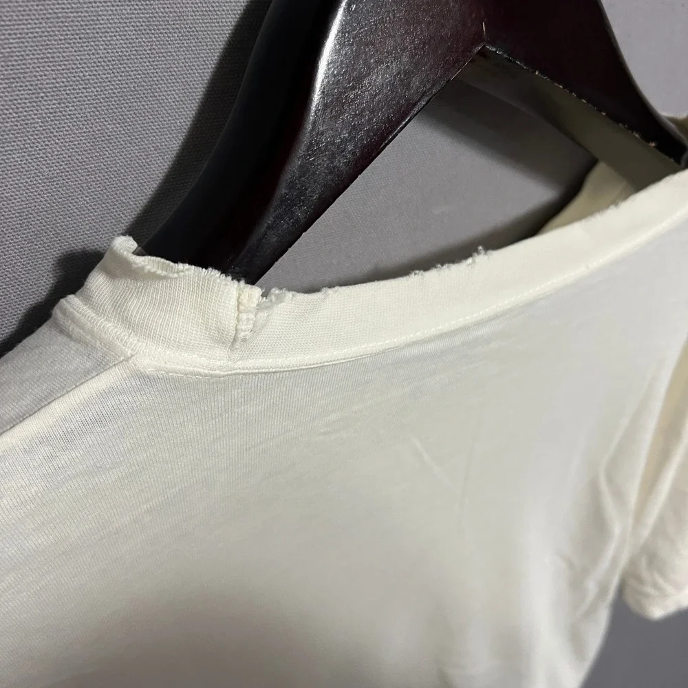 Vintage Nike Mini Swoosh T-Shirt Single Stitch Made in USA Cream Off-White Mens